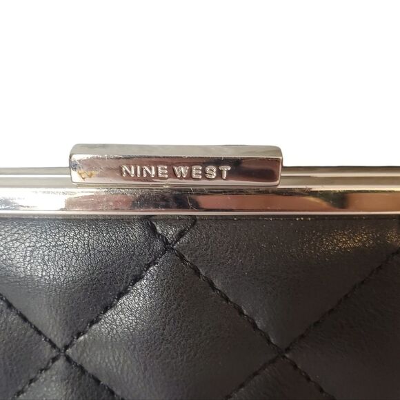 Vintage y2k Nine West Vegan Leather Quilted Mini Handbag Bag - Picture 2 of 4